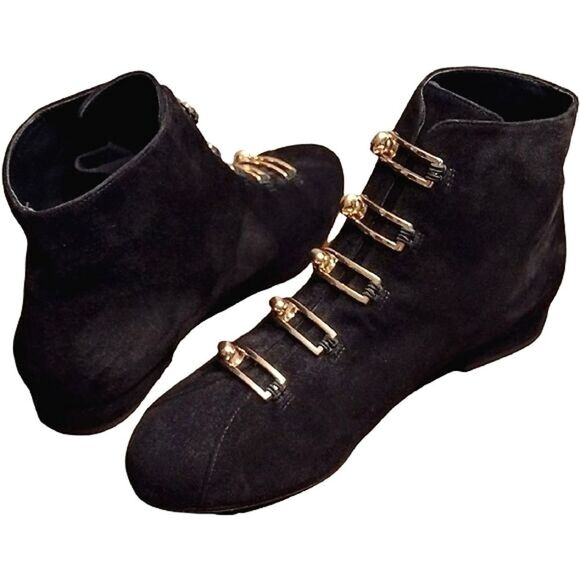 STELLA LUNA NWOB Suede Ankle Boots w/Gold Turn-Lock Buckle, Size US 9 / 39.5 - Picture 5 of 12